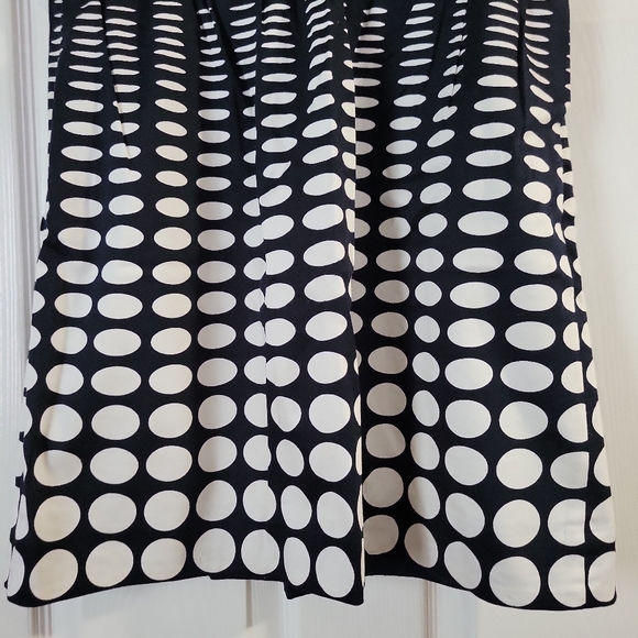 Skirt - Picture 1 of 4